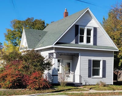 /international/us/260-fremont-street-manistee-mi-110104252590/