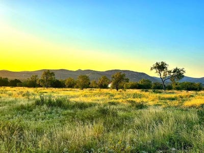 /international/us/19240-w-ranch-rd-337-camp-wood-tx-110119423767/