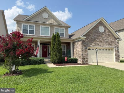 /international/us/11150-saint-christopher-drive-white-plains-md-110101199649/