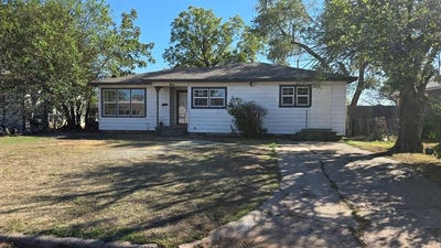/international/us/916-hickory-street-altus-ok-110120128464/