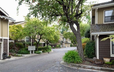/international/us/584-valeri-ruth-ct-santa-clara-ca-110107787665/