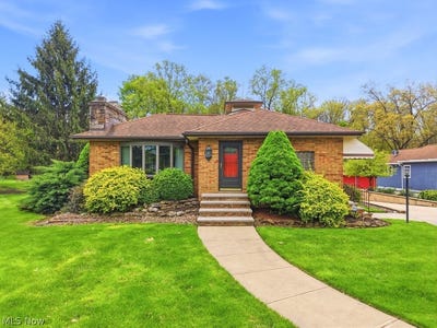 /international/us/1463-royalwood-road-broadview-heights-oh-110107841896/