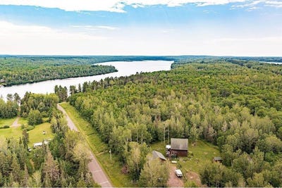 /international/us/3687-bassett-bay-beach-road-brimson-mn-110101612960/