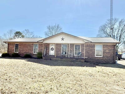 /international/us/122-mcintyre-rd-iron-city-tn-110105782647/
