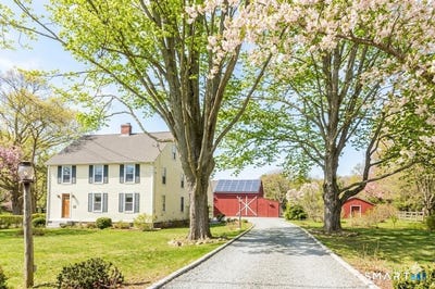 /international/us/323-green-hill-road-madison-ct-110107489619/