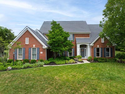 /international/us/390-engelwood-court-powell-oh-110100352205/