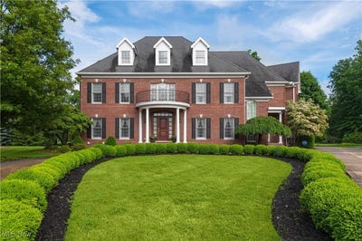 /international/us/23225-wingedfoot-drive-westlake-oh-110100348805/