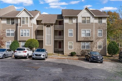 /international/us/6736-2-willowbrook-drive-fayetteville-nc-110095880593/