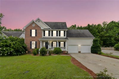 /international/us/5026-roy-c-stallings-jr-street-hope-mills-nc-110101435995/?lang=pt