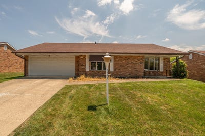 /international/us/2946-avery-circle-springfield-oh-110100777936/
