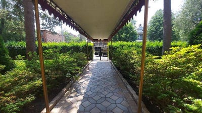 /international/us/8511-lefferts-blvd-kew-gardens-ny-110100308203/