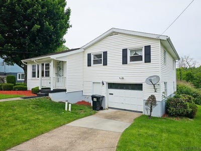 /international/us/584-edward-street-johnstown-pa-110108342870/