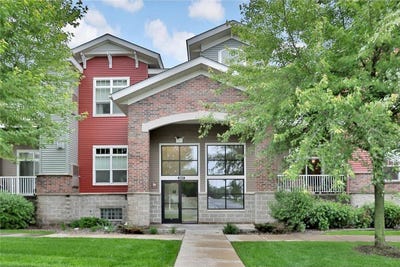 /international/us/17417-72nd-avenue-n-maple-grove-mn-110100267817/