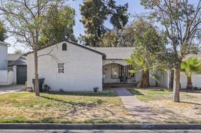 /international/us/515-neville-street-hanford-ca-110110363601/