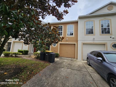 /international/us/7026-st-ives-court-jacksonville-fl-110100423855/