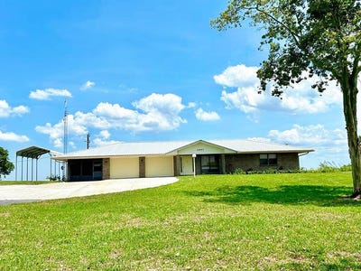/international/us/2657-river-road-moore-haven-fl-110099694909/
