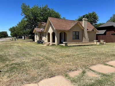/international/us/1401-n-us-route-66-4th-street-sayre-ok-110107980669/