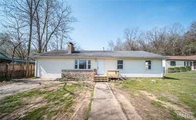 /international/us/203-bell-avenue-waynesville-mo-110106931173/