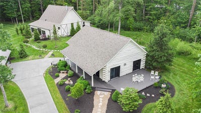 /international/us/7090-country-lane-chagrin-falls-oh-110100029156/