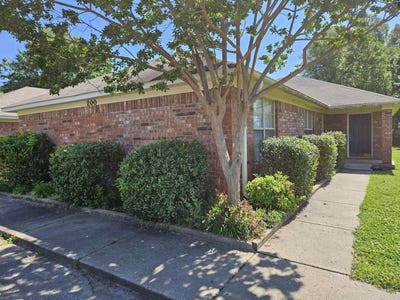 /international/us/200-s-ash-street-conway-ar-110107779628/