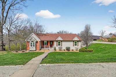 /international/us/627-hickory-road-lawrenceburg-in-110106783158/