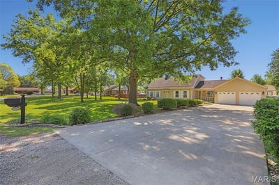 /international/us/625-buckingham-drive-troy-il-110108075799/