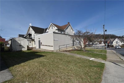 /international/us/1106-broadway-fountain-hill-boro-pa-110097916675/