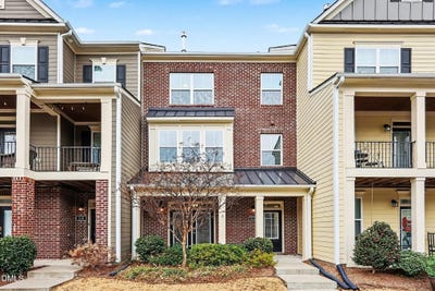 /international/us/512-austin-view-boulevard-wake-forest-nc-110106718182/