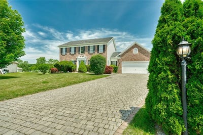 /international/us/7272-montgomery-lane-victor-ny-110109182965/
