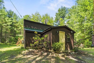 /international/us/20-north-road-clifton-me-110109136860/