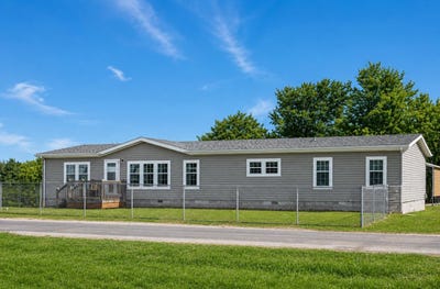 /international/us/22115-county-road-271-wheatland-mo-110108018224/