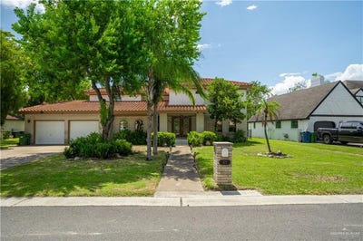 /international/us/613-escandon-avenue-rancho-viejo-tx-110098955429/