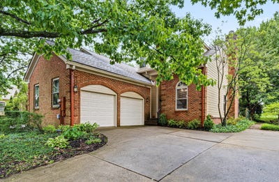 /international/us/1040-heather-hills-lane-lexington-ky-110119579821/