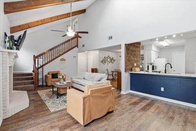 /international/us/2499-sunburst-place-tallahassee-fl-110110418170/