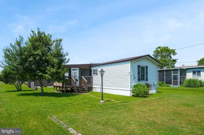 /international/us/8188-sea-shell-dr-chincoteague-island-va-110100308318/
