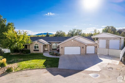 /international/us/1697-w-2450-n-vernal-ut-110120028848/