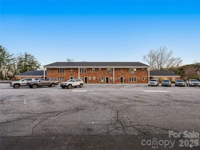 /international/us/5-doctors-park-asheville-nc-110107302725/