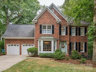 /international/us/423-shrewsbury-lane-matthews-nc-110101310601/?lang=en