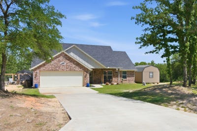 /international/us/112-monarch-lane-poolville-tx-110107638421/