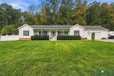 /international/us/4699-old-buckingham-road-powhatan-va-110120576084/