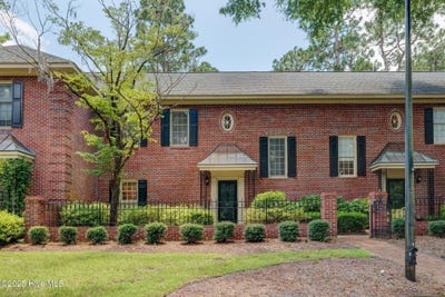 /international/us/1914-colleton-court-wilmington-nc-110100448419/