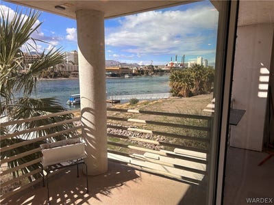 /international/us/211-moser-avenue-bullhead-city-az-110107909629/