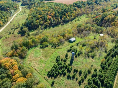/international/us/w4351-anglim-road-lyndon-station-wi-110120450509/