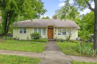 /international/us/511-n-forest-avenue-fayetteville-ar-110108204980/