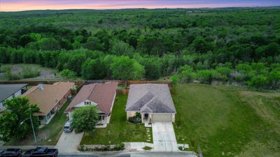 /international/us/6105-constellation-cir-del-valle-tx-110107278494/