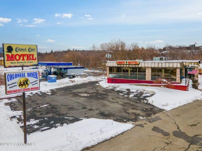 /international/us/1009-e-main-street-cobleskill-ny-110082197218/