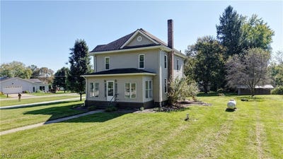 /international/us/24611-county-road-24-coshocton-oh-110120424448/