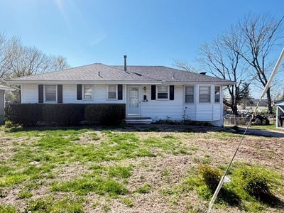 /international/us/111-nw-17th-street-blue-springs-mo-110107782748/