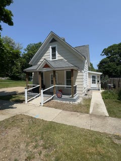 /international/us/323-lafayette-avenue-grand-haven-mi-110100354471/?lang=zh-cn