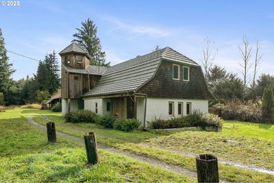 /international/us/11605-highway-101-tillamook-or-110103128473/